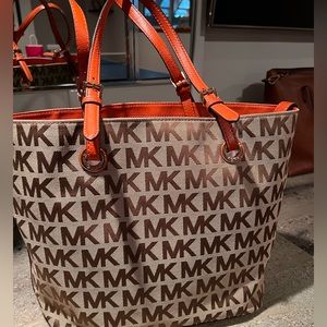 Michael Kors should bag